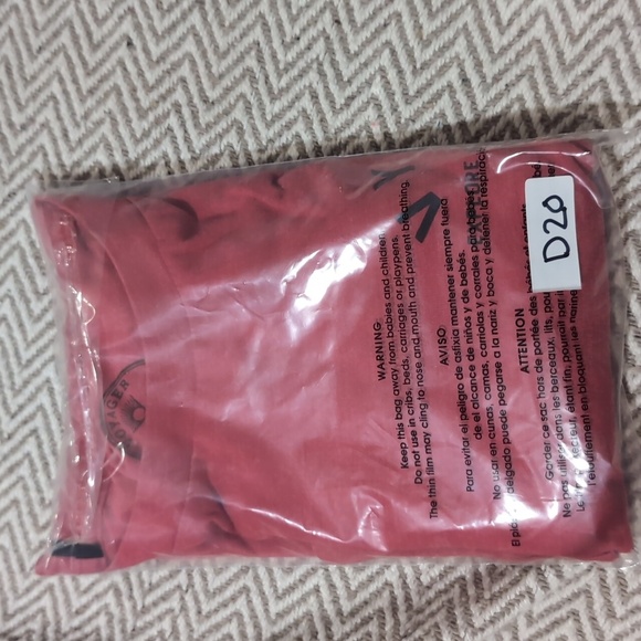 🛍️4 For $15🛍️VYGR Kids Red Short Sleeve Tee - Picture 6 of 6